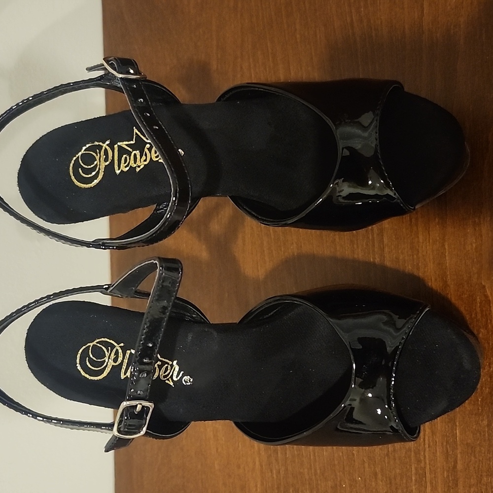 Black Patent Leather Women's Sandals